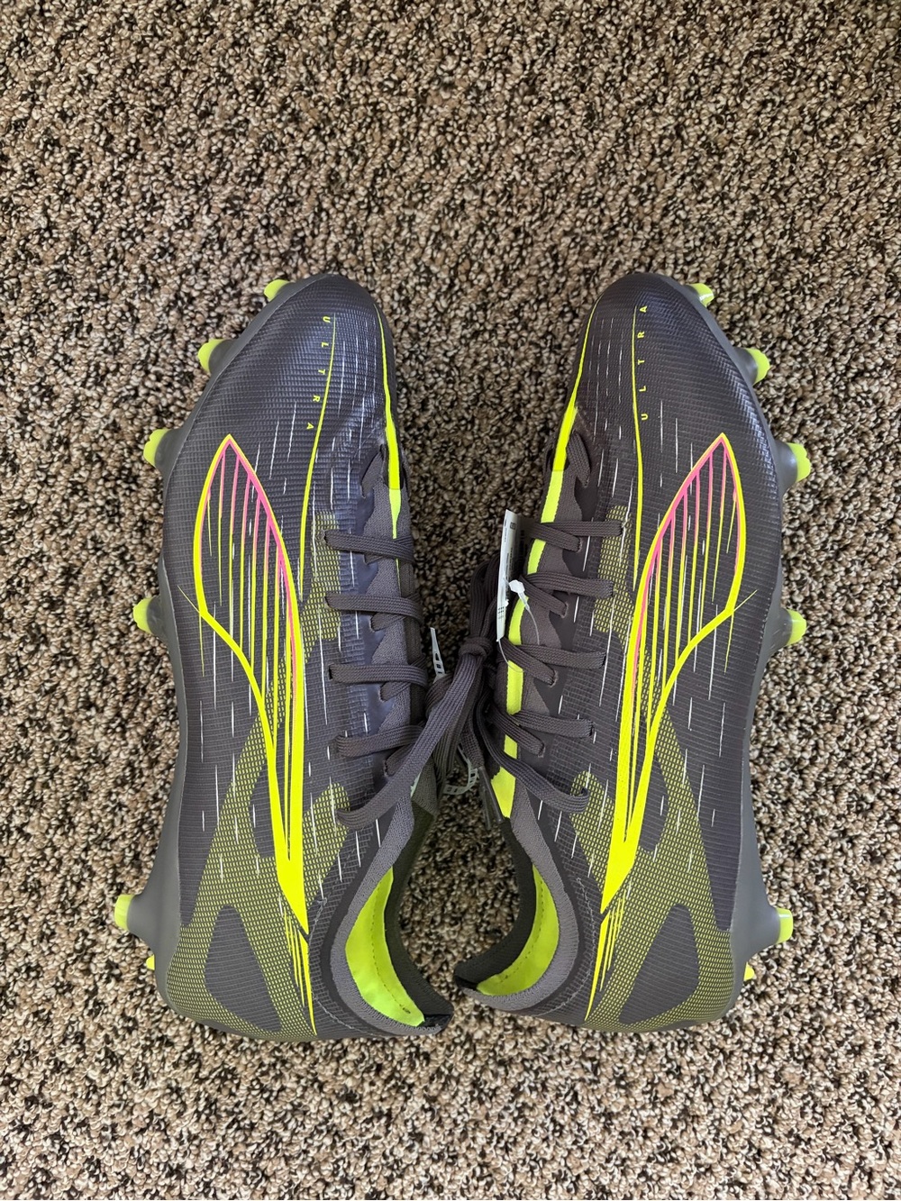 Puma Ultra 5 Match FG/AG Soccer Cleats Men’s 8/Women’s 9